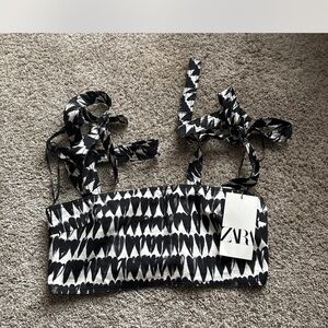 Zara Monochrome Patterned Crop Top